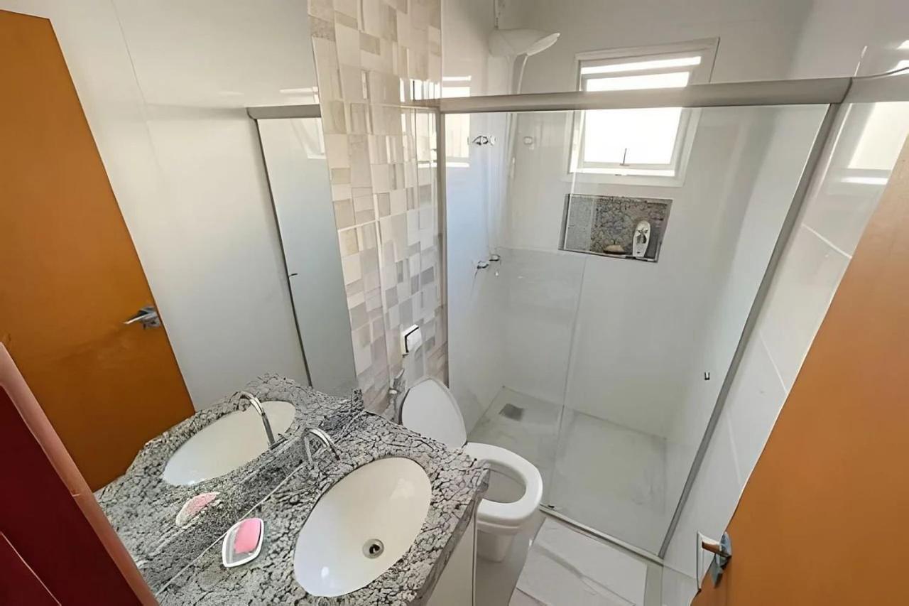 202- Apartamento De 2 Quartos Para Ate 5 Hospedes Patos de Minas Dış mekan fotoğraf